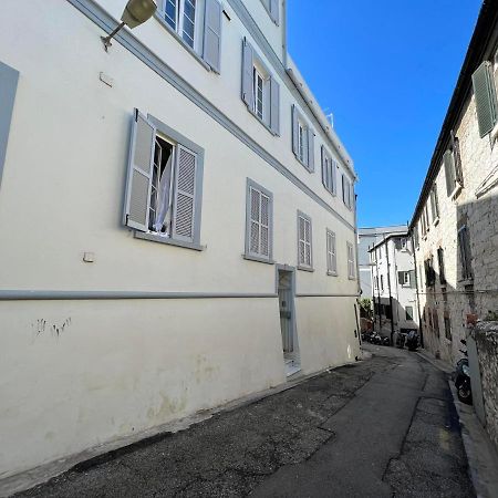 Quirky 1Br Just Off Main Street Prime Location Apartment Gibraltar Luaran gambar
